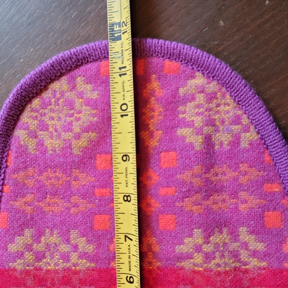 Gorgeous Welsh Wool Christmas Stocking - Picture 5 of 6